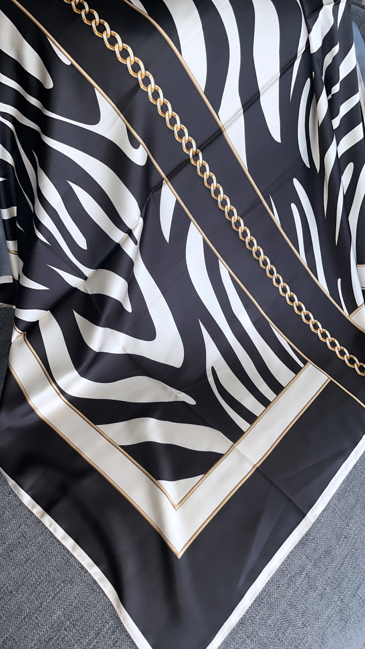 Zebra print - 2 colours