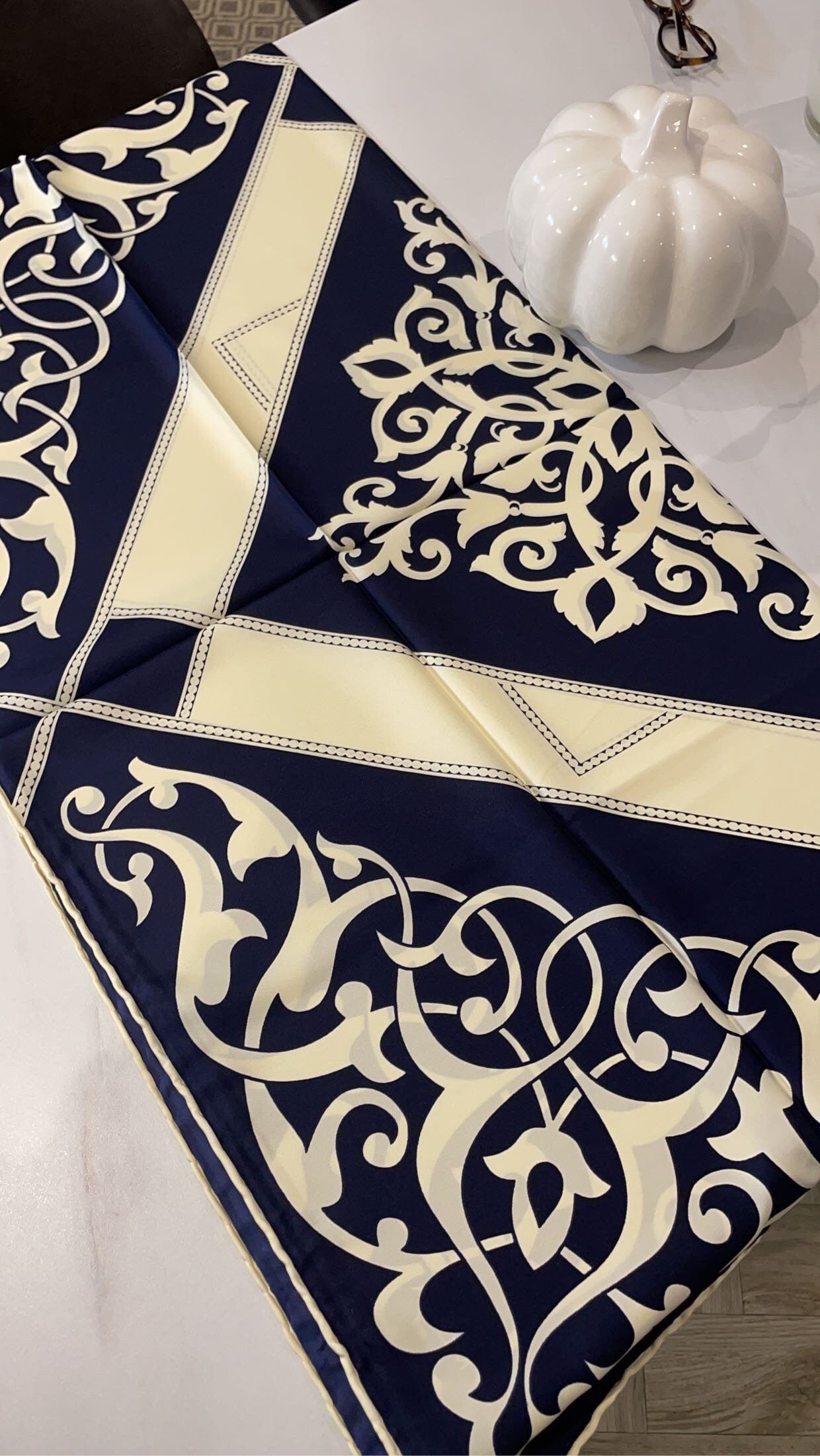 Mode style colour satin - 6 colours available